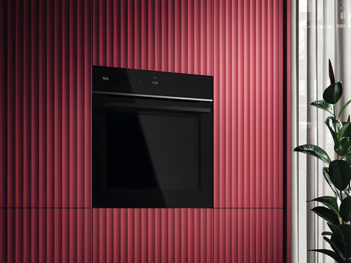 AEG TP8SB731AB - Black Built-In Single Oven - 70L - A+++ Energy Rated